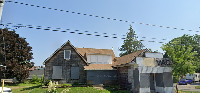 Queenston St 9 Unit New Build